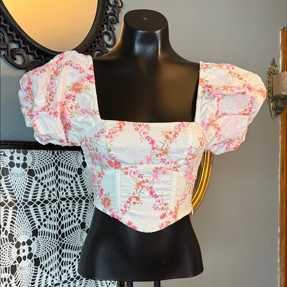 Altar'd State Pink Floral Puff Sleeve Blouse
